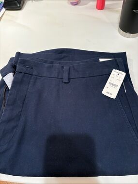Brooks Brothers Navy Blue Flat-Front Men's Shorts